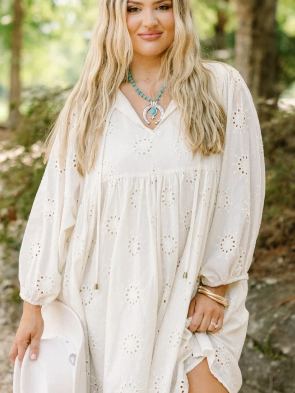 Chic Soul Cream Eyelet Tunic